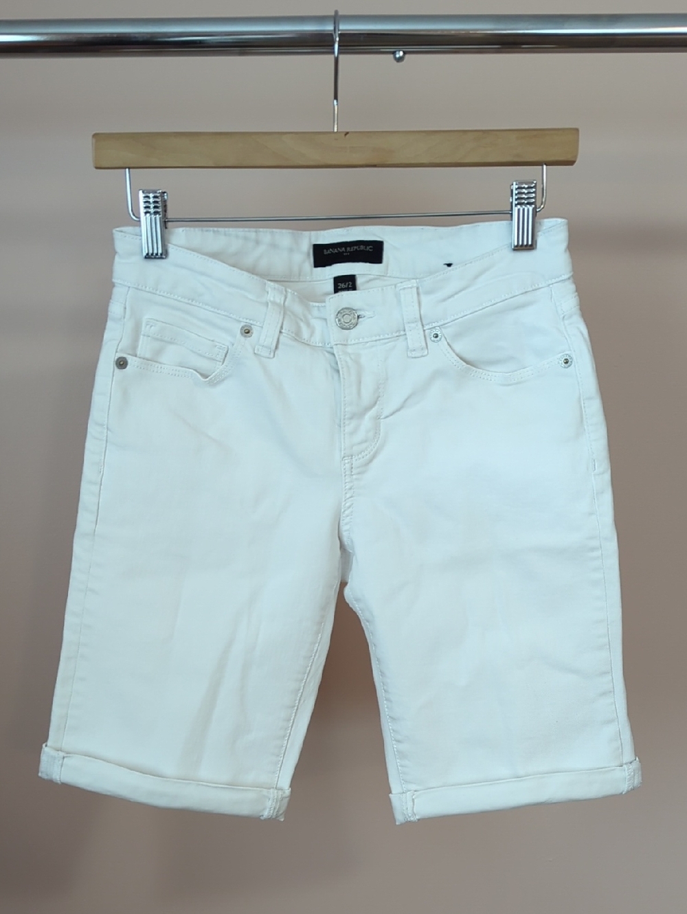 Banana Republic White Cuffed Bermuda Shorts